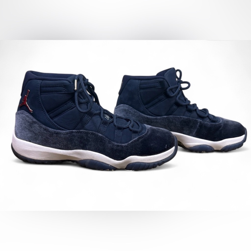 Jordan 11 Retro Midnight Navy